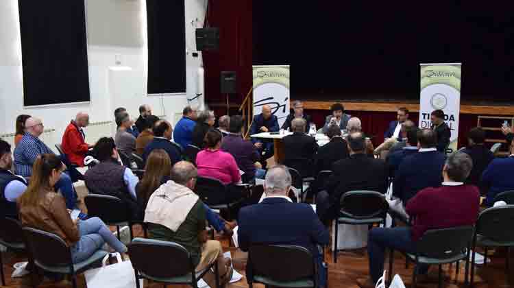 Mesa de Comercio Interior: “Nuestro compromiso es diseñar cambios impositivos que faciliten la tarea”