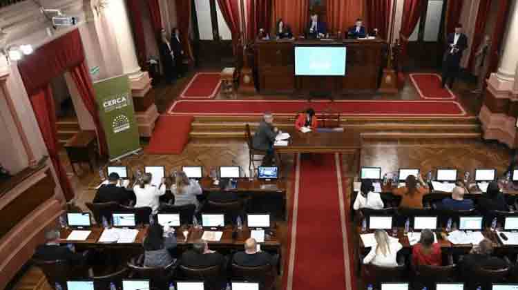 Diputados convirtió en Ley el pedido del Gobierno provincial de tomar deuda