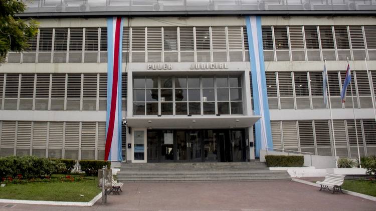 Sentencia: obligan a un padre a mantener la cuota alimentaria a su hijo universitario