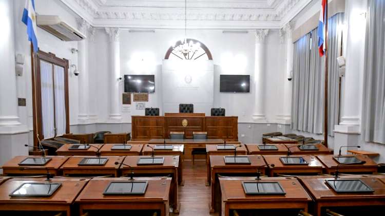 El Senado comenzará a debatir la eliminación de las jubilaciones de privilegio en la provincia