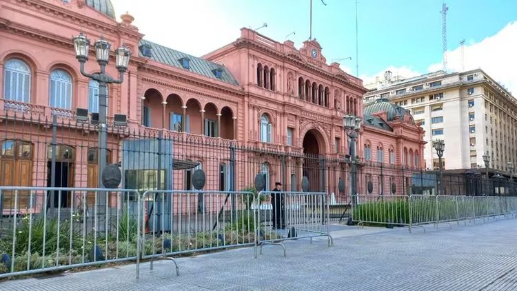 Estrategia Gobierno- provincias: busca prohibir toma de deuda a las que tengan déficit fiscal