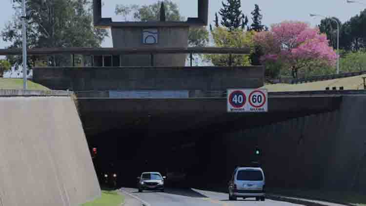 Paraná - Santa Fe: lanzarán servicio diferencial de transporte