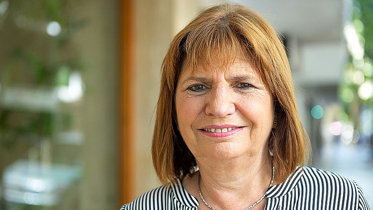 Reforma laboral: Bullrich recibió las sugerencias de modificación de los dialoguistas