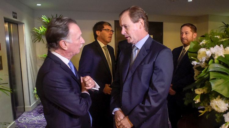  Gustavo Weiss - Presidente de la Cámara Argentina de la Construcción junto a Gustavo Bordet - Gobernador de Entre Ríos