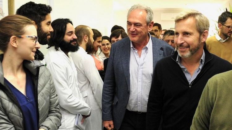 Frigerio y Benedetti habrían acordado los lugares en la lista de diputados de la alianza PRO-UCR. 