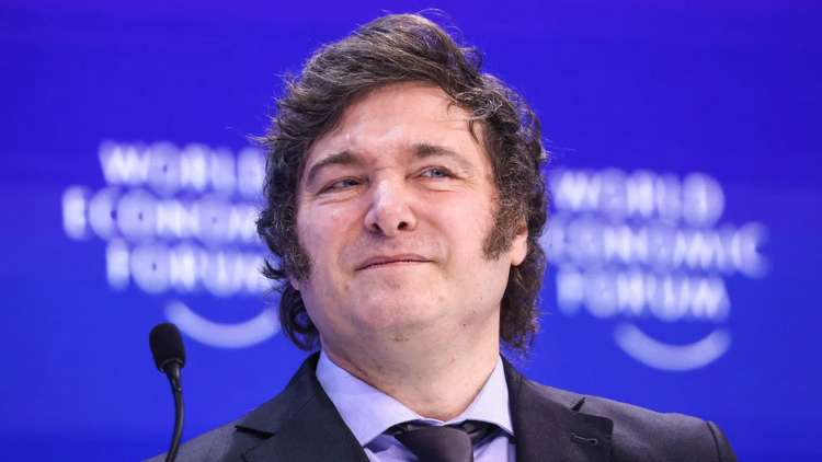 Vetos: Milei ya superó el promedio anual de Macri y se acerca al de Alberto Fernández