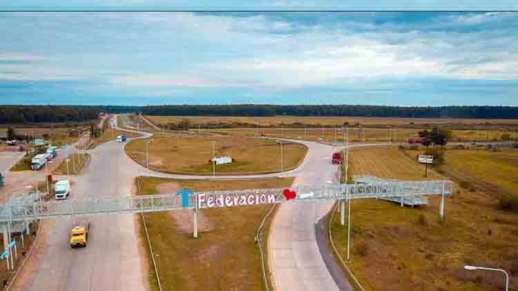 Municipalidad pide a Vialidad Nacional hacerse cargo de mantenimiento de rotonda de acceso