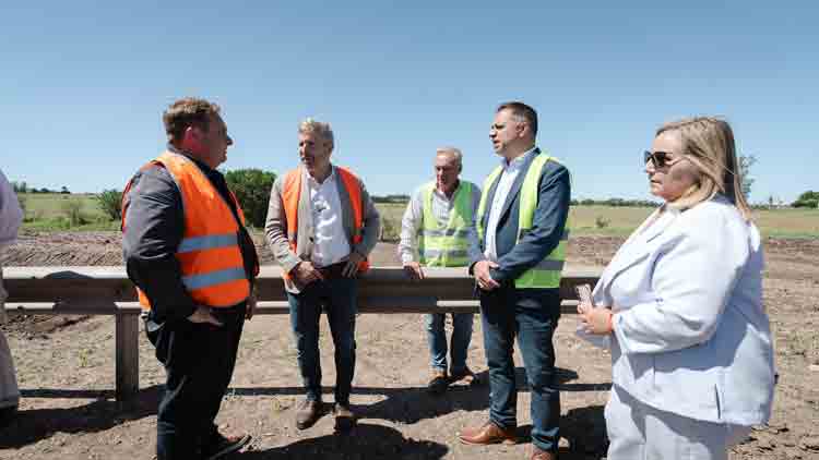 Gualeguaychú: Frigerio destacó “el progreso en la reparación y mejoras de la ruta 20”