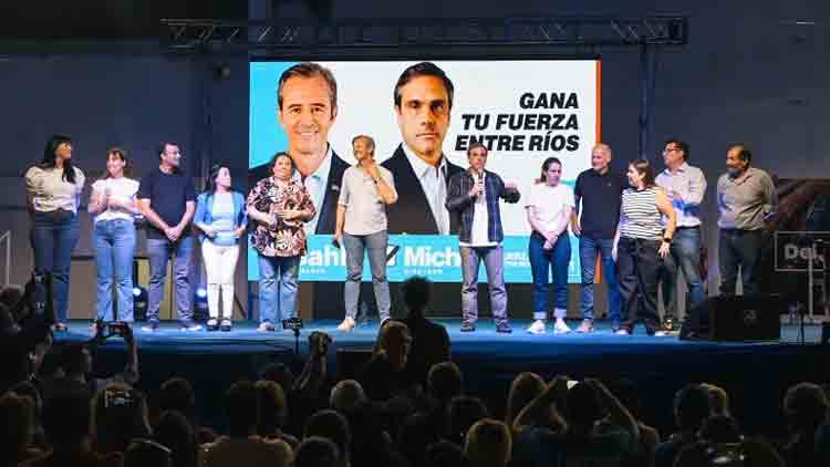 El PJ cerró su campaña en Villaguay y apuesta a un triunfo que los proyecte hacia 2027