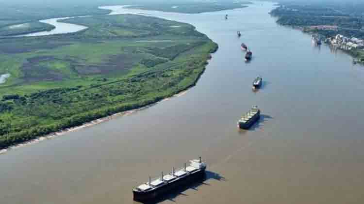 Presentan medida cautelar ante la Justicia para frenar la licitación de la Hidrovía