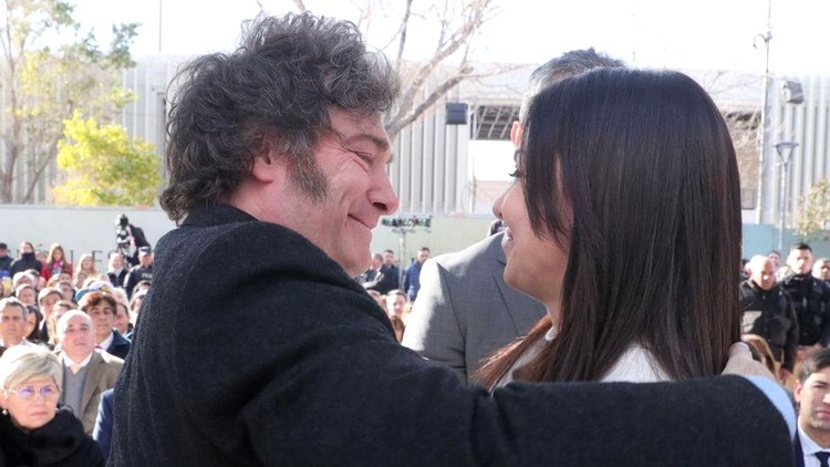 Javier Milei y Sandra Pettovello